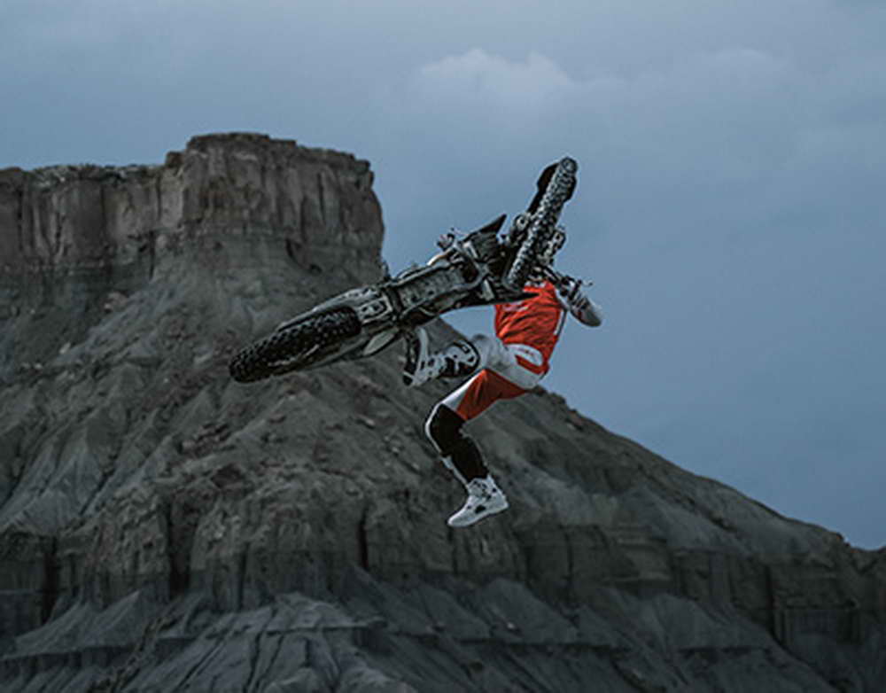 FIS допустила российских паралимпийцев до всех турниров с флагом и гимном